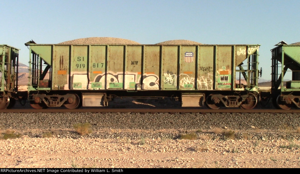 WB Unit Ballast Frt at Erie NV -33